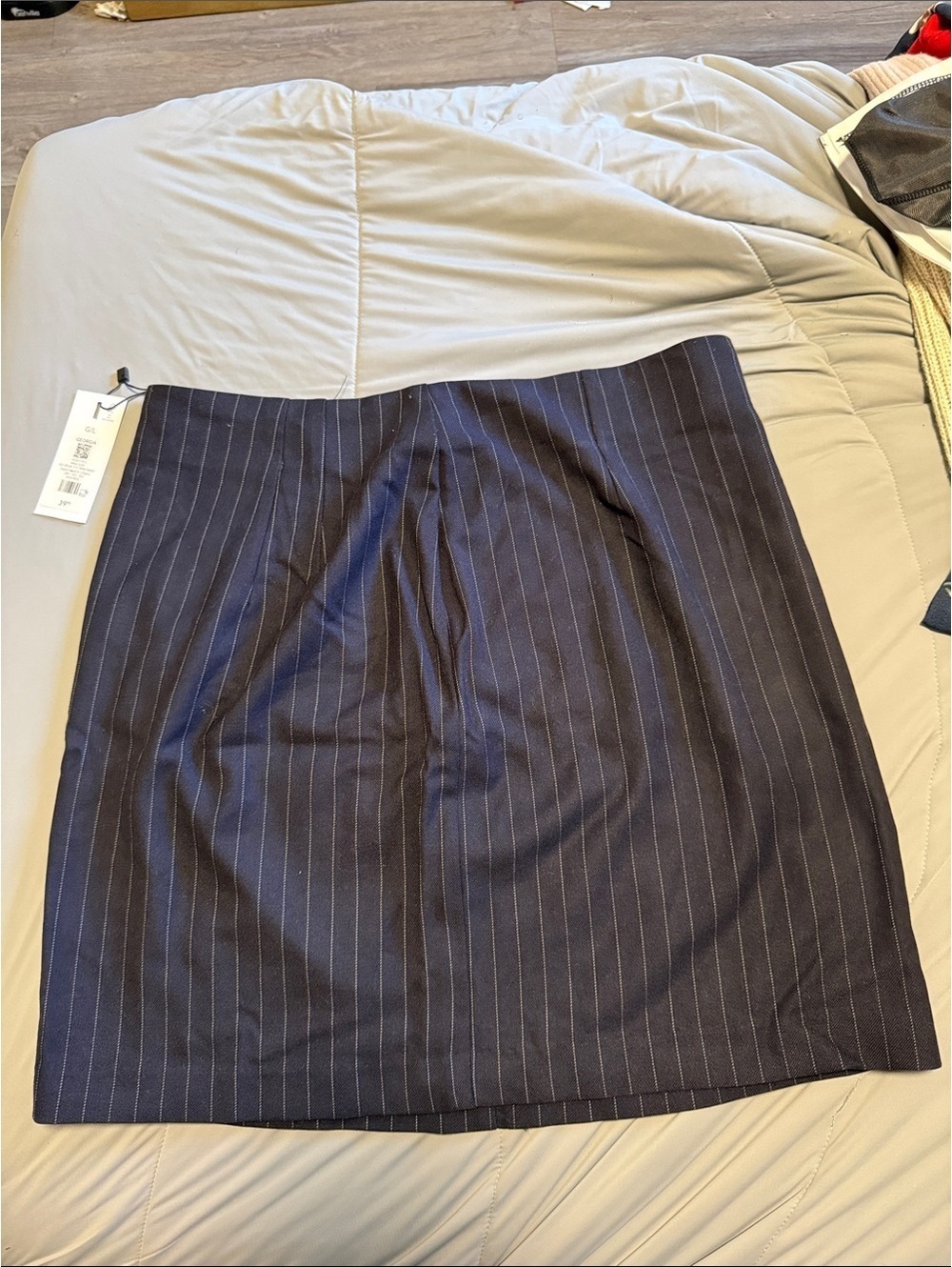 Dynamite Navy Pinstripe Pencil Skirt